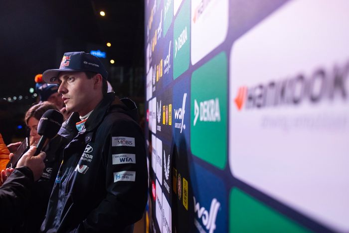 Адриан Фурмо, команда Hyundai World Rally Team