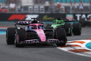 Nico Hulkenberg, Sauber, Pierre Gasly, Alpine
