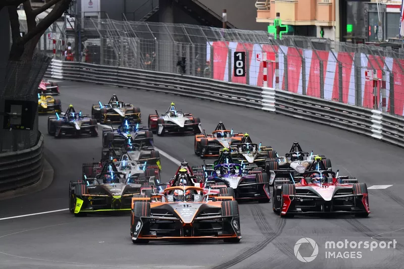 Taylor Barnard, équipe McLaren de Formule E