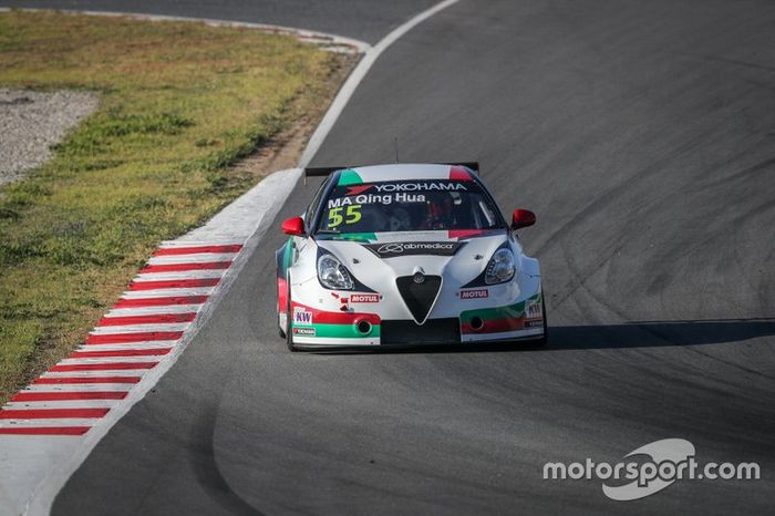 Ma Qing Hua, Team Mulsanne Alfa Romeo Giulietta TCR