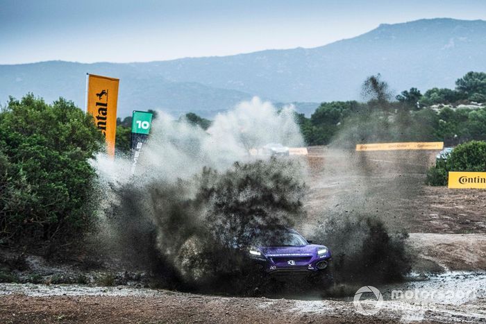 Cristina Gutiérrez, Sebastien Loeb, X44