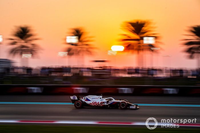 Nikita Mazepin, Haas VF-21