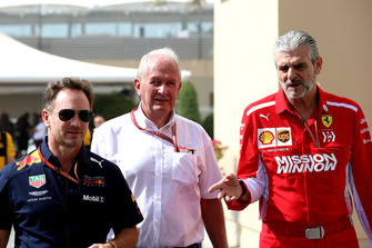 Christian Horner, Red Bull Racing Takım Patronu, Dr Helmut Marko, Red Bull Motorsport Danışmanı ve Maurizio Arrivabene, Ferrari Takım Patronu