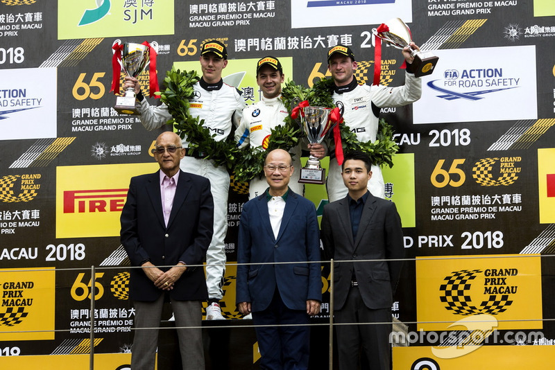 Copa del Mundo FIA GT en Macao: Augusto Farfus (en el centro)