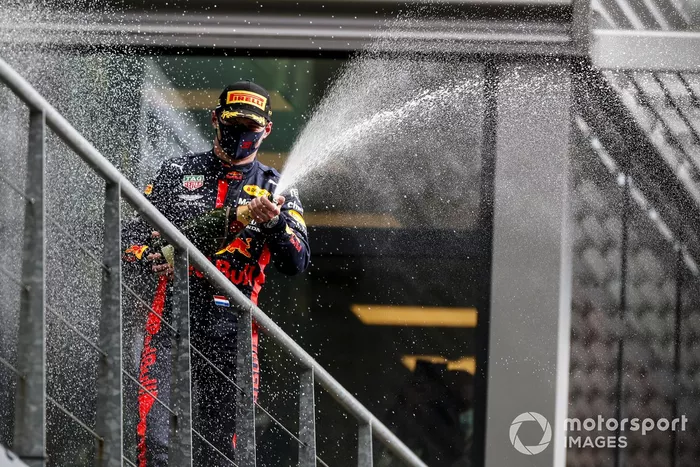 Podio: tercer lugar Max Verstappen, Red Bull Racing