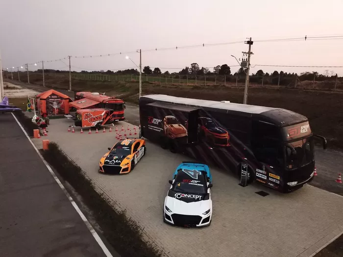 GT Sprint Race expôs suas máquinas no Aeroparque Aldeia da Serra
