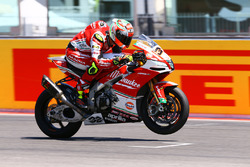 Lorenzo Savadori, Milwaukee Aprilia