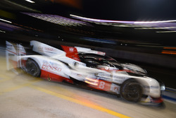 №8 Toyota Gazoo Racing Toyota TS050 Hybrid: Энтони Дэвидсон, Себастьен Буэми, Казуки Накаджима