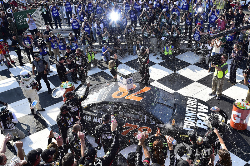 4. Martin Truex Jr., Furniture Row Racing Toyota