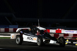 Tom Kristensen maneja el ROC Car