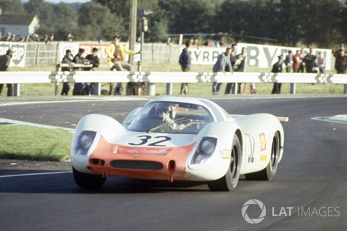Vic Elford, Gerhard Mitter, Porsche 908