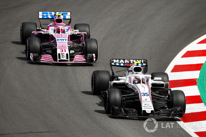 Sergey Sirotkin, Williams FW41, Esteban Ocon, Force India VJM11