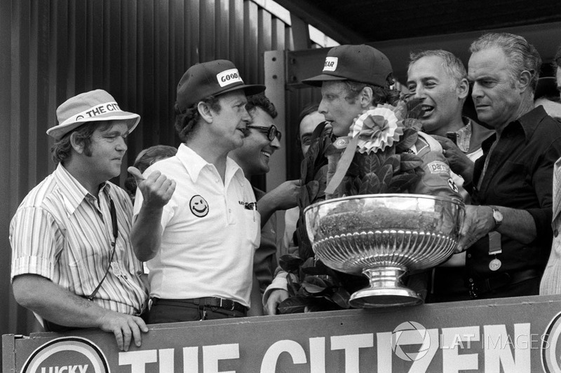 Podium : Bert Baldwin, Goodyear, informe Niki Lauda du tragique accident