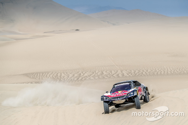 #303 Peugeot Sport Peugeot 3008 DKR: Carlos Sainz, Lucas Cruz