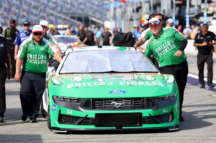 Todd Gilliland, Front Row Motorsports