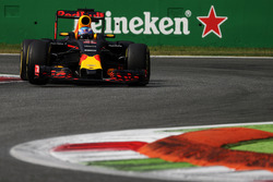 Даниэль Риккардо, Red Bull Racing RB12