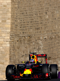 Daniel Ricciardo, Red Bull Racing RB12