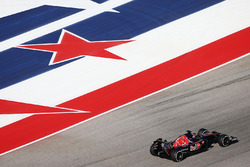Даниил Квят, Scuderia Toro Rosso STR11