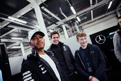 Lewis Hamilton, Mercedes AMG F1, Toto Wolff, Executive Director Mercedes AMG F1, Billy Monger