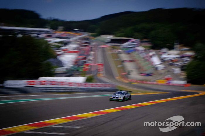 #8 Bentley Team M-Sport Bentley Continental GT3: Andy Soucek, Maxime Soulet, Vincent Abril