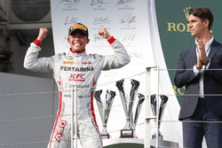 Nyck De Vries, PREMA Racing op het podium