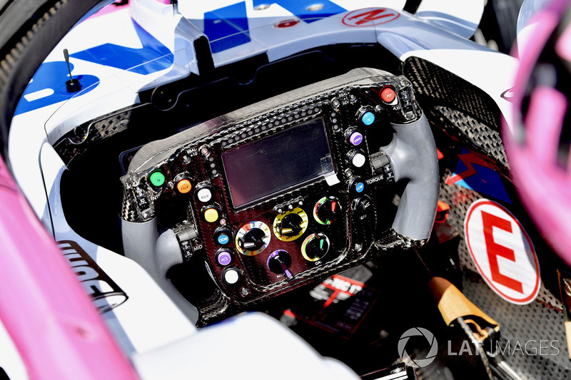 Руль Force India VJM11
