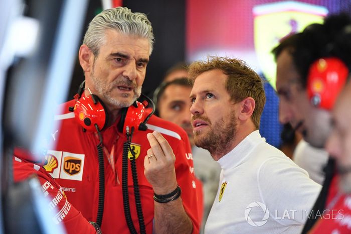 Sebastian Vettel, Ferrari y Maurizio Arrivabene, Ferrari Team Principal