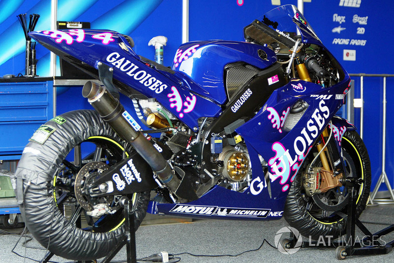 Gauloises Yamaha - Алекс Баррош - Гран Прі Тихого Океану, 2003 рік