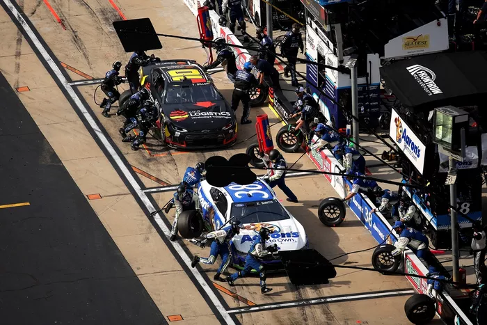 Zane Smith, Front Row Motorsports, Ty Dillon, Kaulig Racing