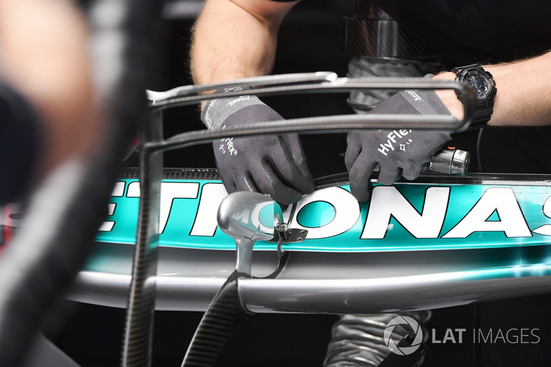 Mercedes-Benz F1 W08 rear wing detail