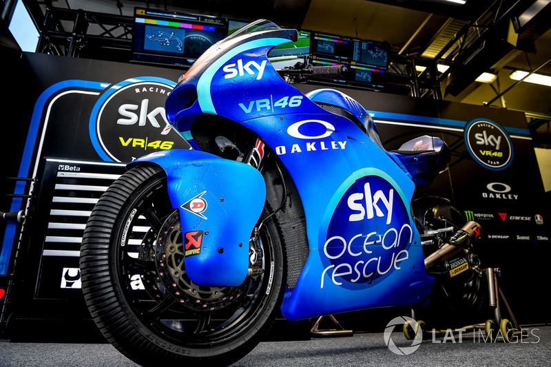 La moto di Francesco Bagnaia, Sky Racing Team VR46 con la livrea "Sky Ocean Rescue"