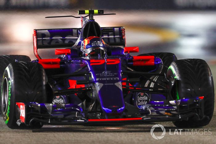 Carlos Sainz Jr., Scuderia Toro Rosso STR12