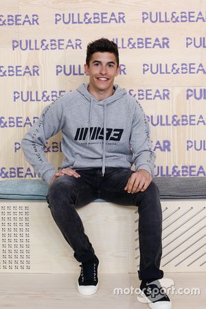 Marc Marquez, Pull & Bear colección de ropa