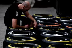 Pirelli tyres