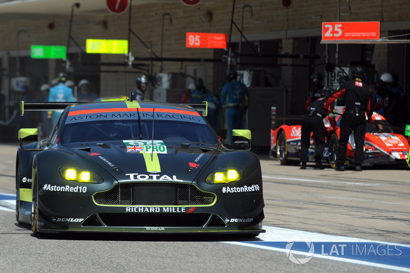 #95 Aston Martin Racing Aston Martin Vantage: Нікі Тім, Марко Соренсен