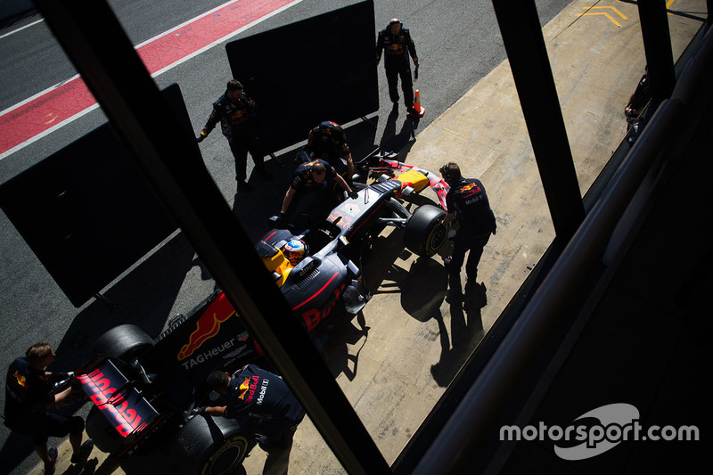 6. Daniel Ricciardo, Red Bull Racing RB13