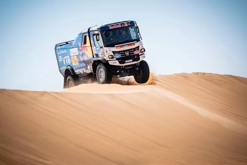 #505 Kamaz - Master: Eduard Nikolaev, Evgenii Iakovlev, Vladimir Rybakov