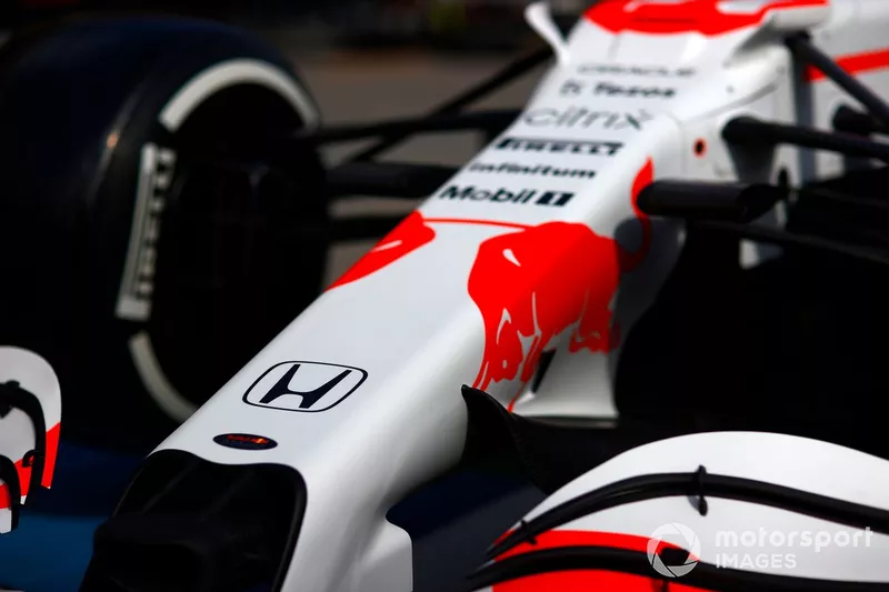 La nueva decoración del Red Bull Racing RB16B en Turquía