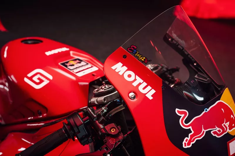 Red Bull GASGAS Tech3 2024 RC16