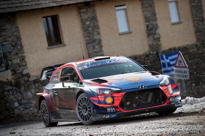 Sébastien Loeb, Daniel Elena, Hyundai Motorsport Hyundai i20 Coupe WRC