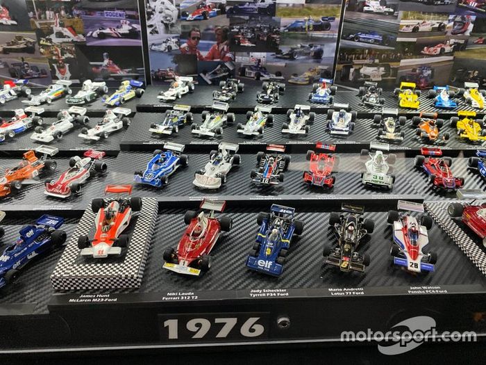 Colección de coches miniatura de F1
