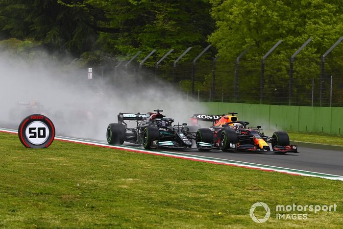 Lewis Hamilton, Mercedes W12, Max Verstappen, Red Bull Racing RB16B