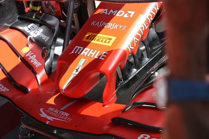 Asa dianteira da Ferrari