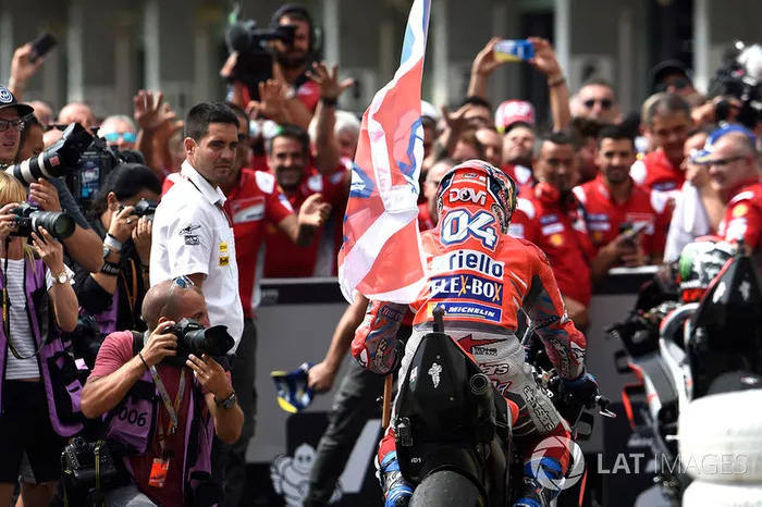 Ganador de la carrera Andrea Dovizioso, Ducati Team