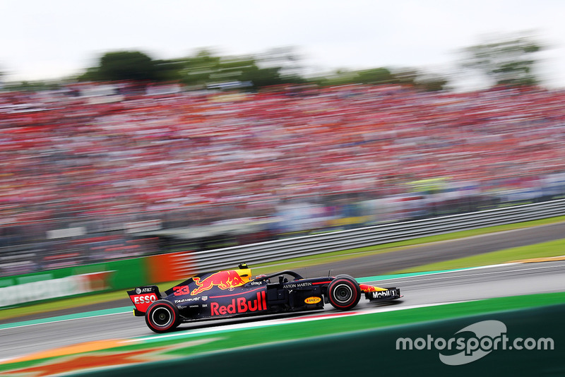Verstappen remains furious four laps later