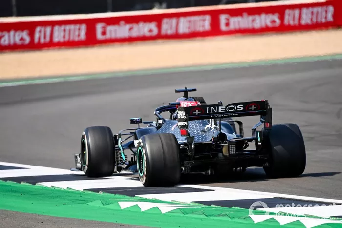 Lewis Hamilton, Mercedes F1 W11