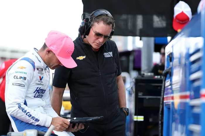 Kyle Larson, Hendrick Motorsports Chevrolet, Jeff Gordon, Hendrick Motorsports