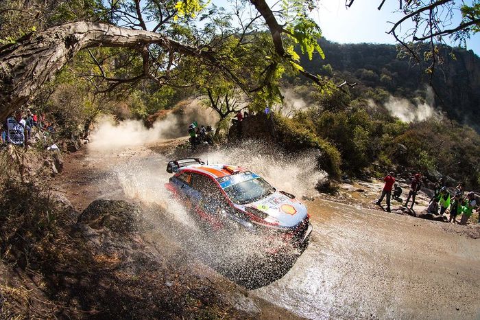 Dani Sordo, Carlos Del Barrio, Hyundai Motorsport Hyundai i20 Coupe WRC