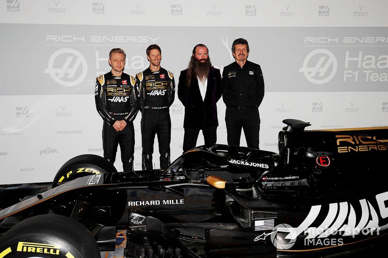 Kevin Magnussen, Haas F1 Team, Romain Grosjean, Haas F1 Team, William Storey CEO Rich Energy and Guenther Steiner, Team Principal, Haas F1 with the new Haas livery