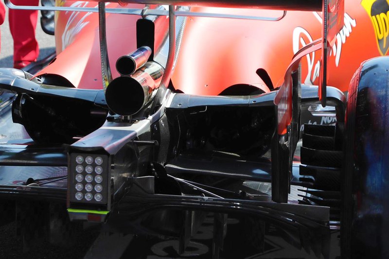 Ferrari SF90 dettaglio posteriore